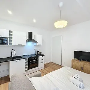 Cosy Studio, Centre Thomassin 1 Appartement